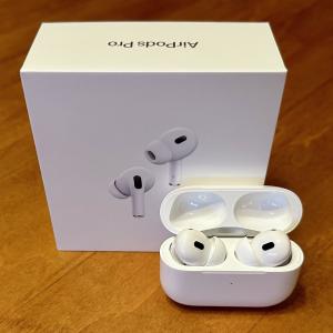 AirPods pro 2 with type C